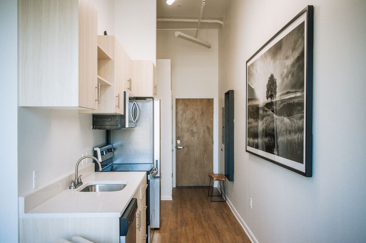 Urban Loft Co. Greensborough Village - Photo 7 of 10