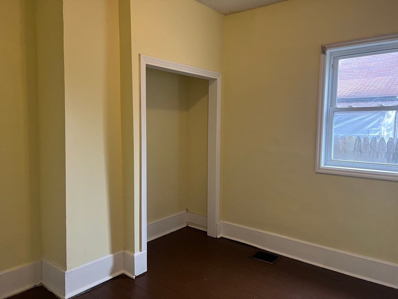 1630 1st Ave - Photo 7 of 9