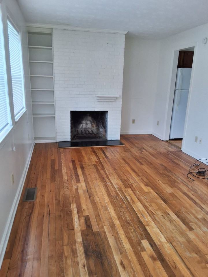 307 Florida Ave - Photo 3 of 7