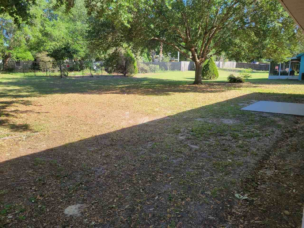 16032 Worthington Blvd - Photo 2 of 13