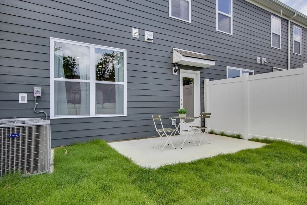 4113 Feetham Dr - Photo 3 of 10