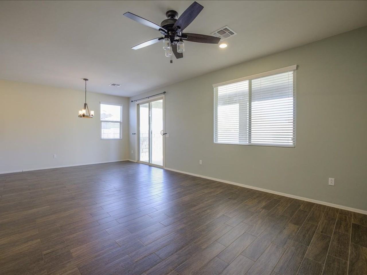 14229 E Spokeshave Dr - Photo 6 of 33