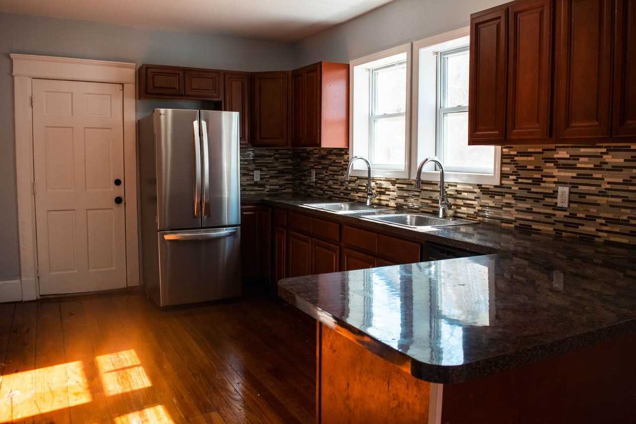1551 Ella T Grasso Blvd - Photo 3 of 11