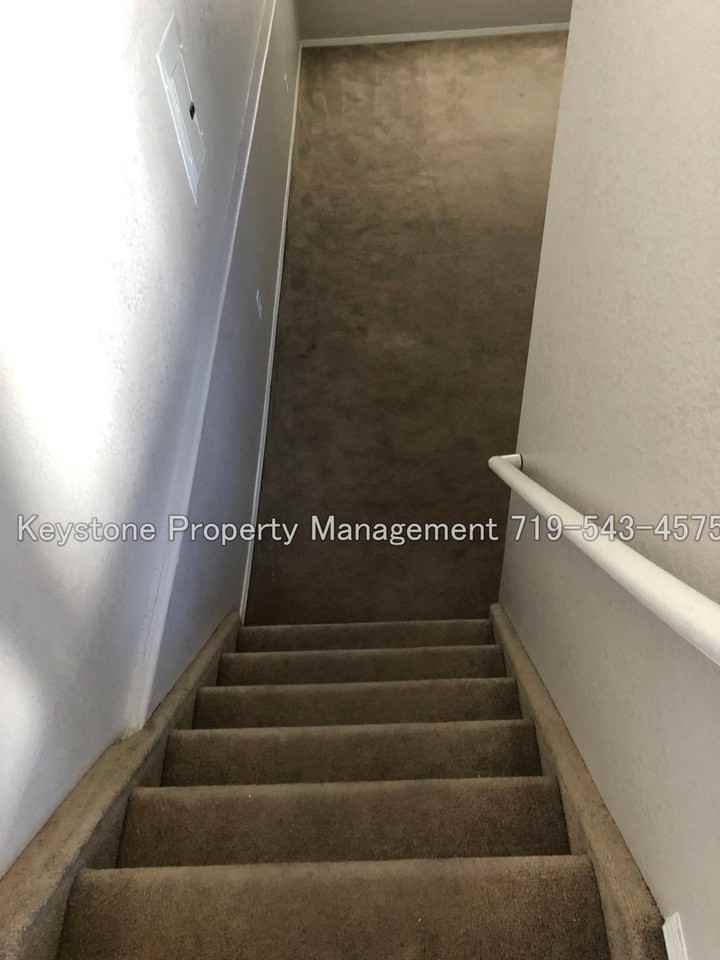 486 W Bellflower Dr - Photo 7 of 18
