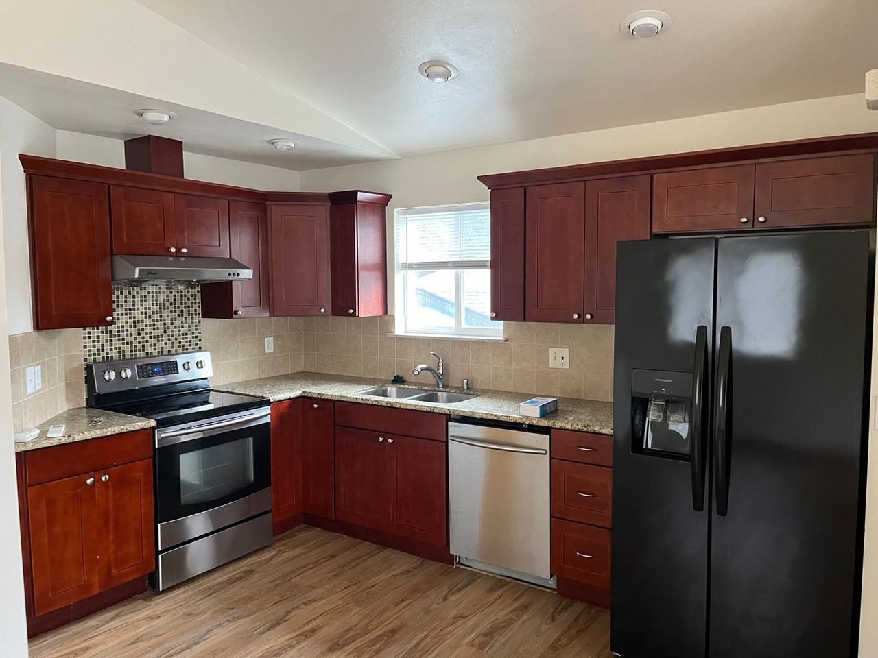 6217 46th Ave S - Photo 3 of 15