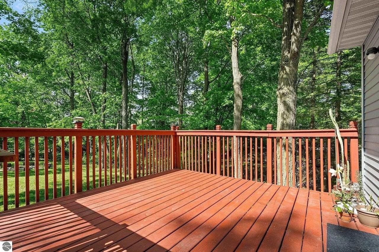 4183 Brammer Dr - Photo 5 of 15