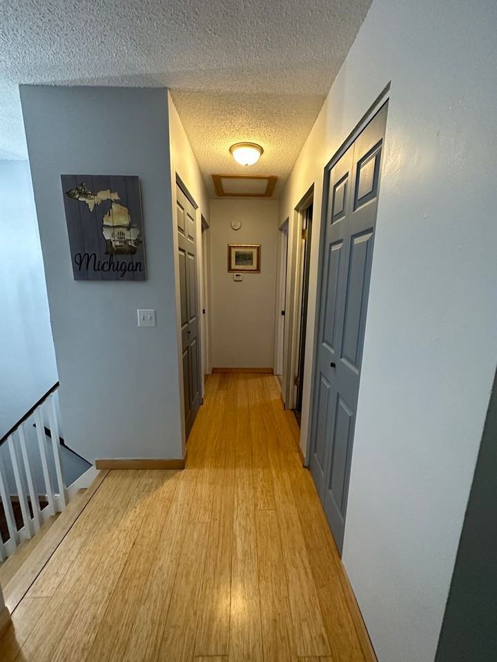 4183 Brammer Dr - Photo 7 of 15