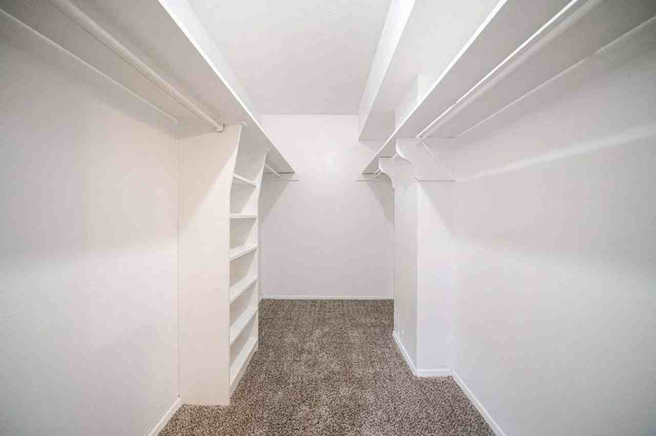 3311 at Vernon - Photo 3 of 18