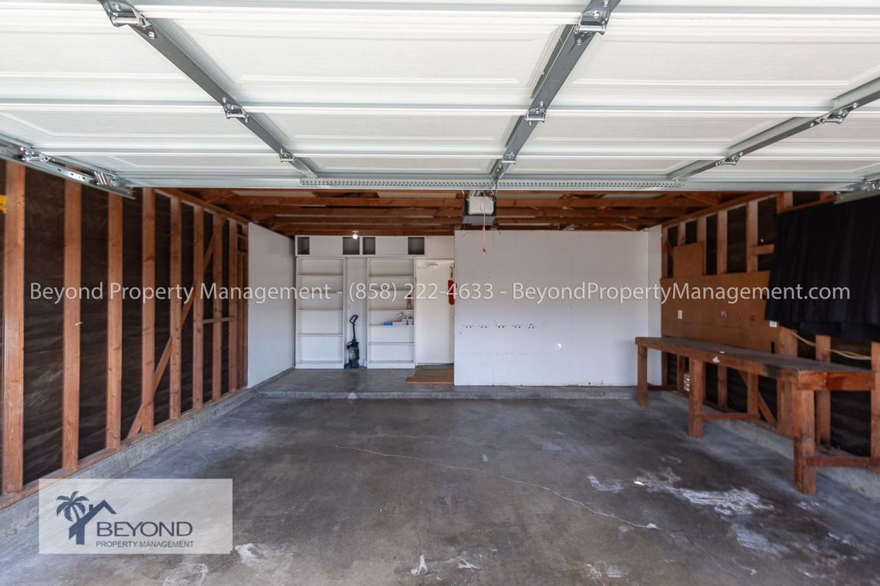 3107 Mount Miguel Dr - Photo 2 of 30