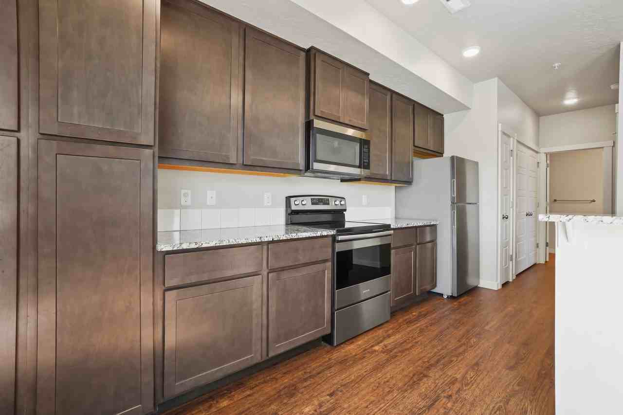 7485 N Lucy Rose Ln #102 - Photo 2 of 35