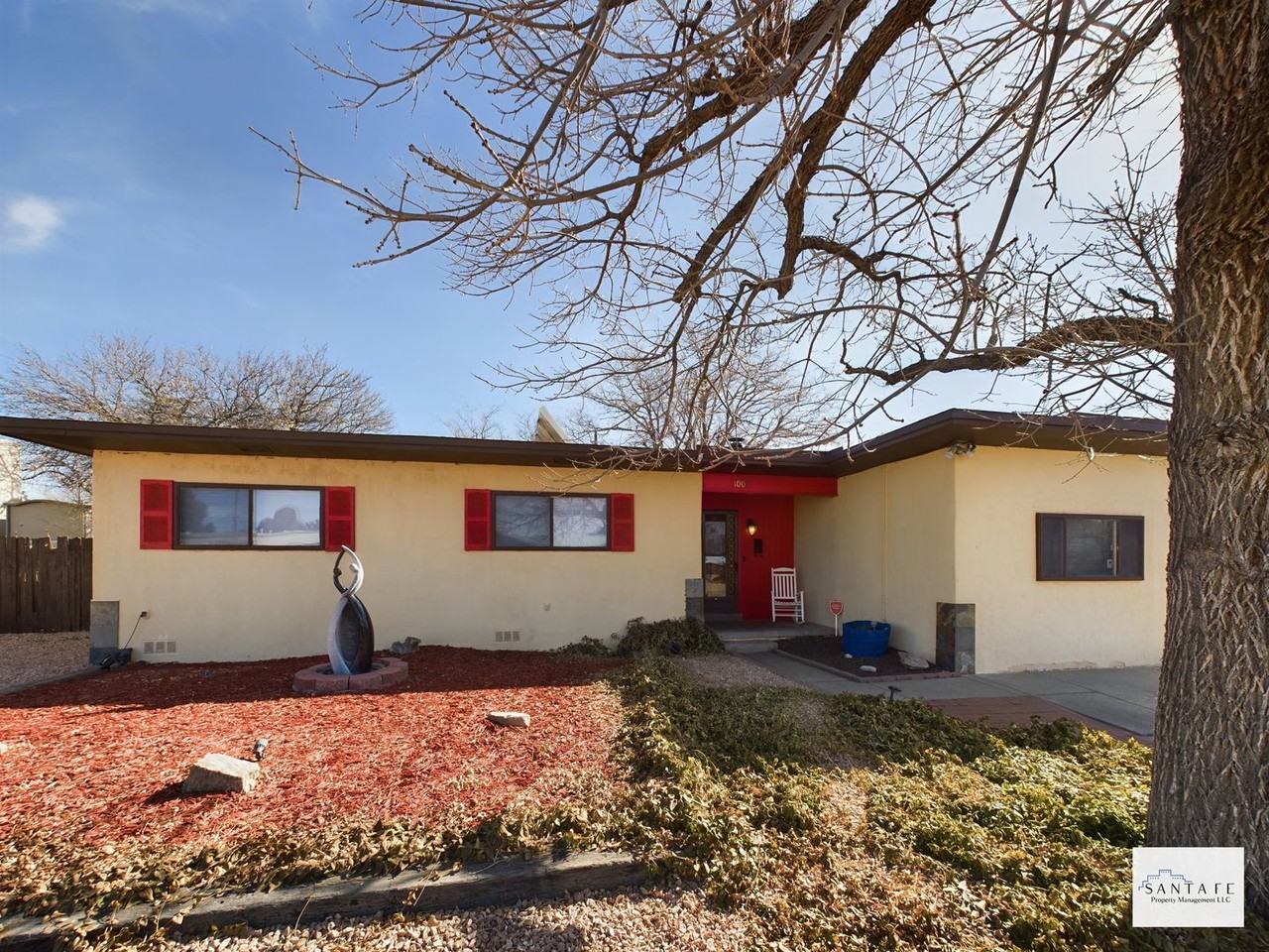 1009 San Lorenzo Dr - Photo 2 of 30