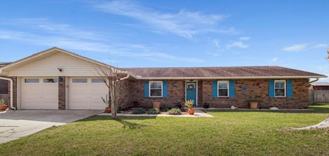 325 Alexander Dr - Photo 1 of 1