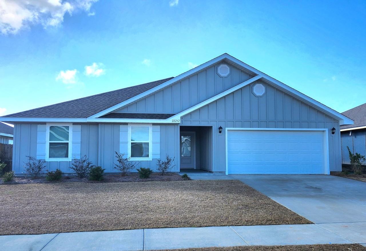 22242 Aleutian Ave - Photo 2 of 24