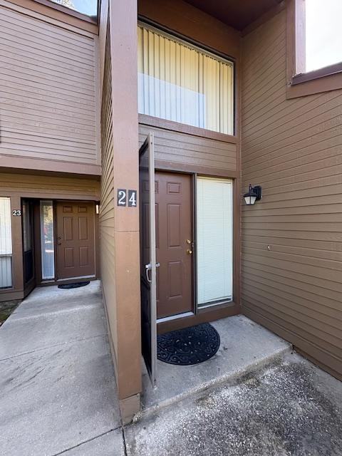 24 Southbury Ct - Photo 4 of 19