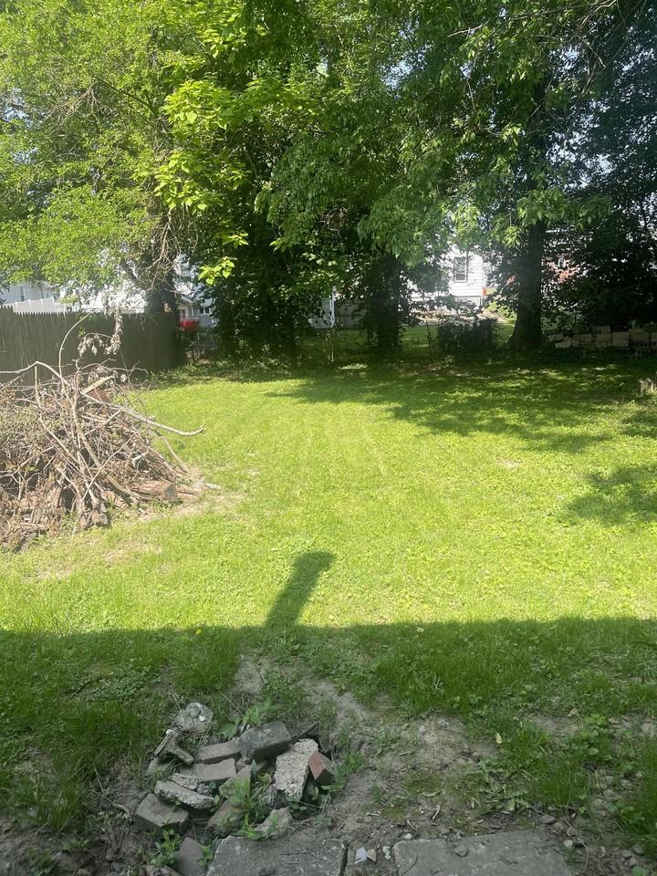 109 Edgehill Ave - Photo 2 of 9