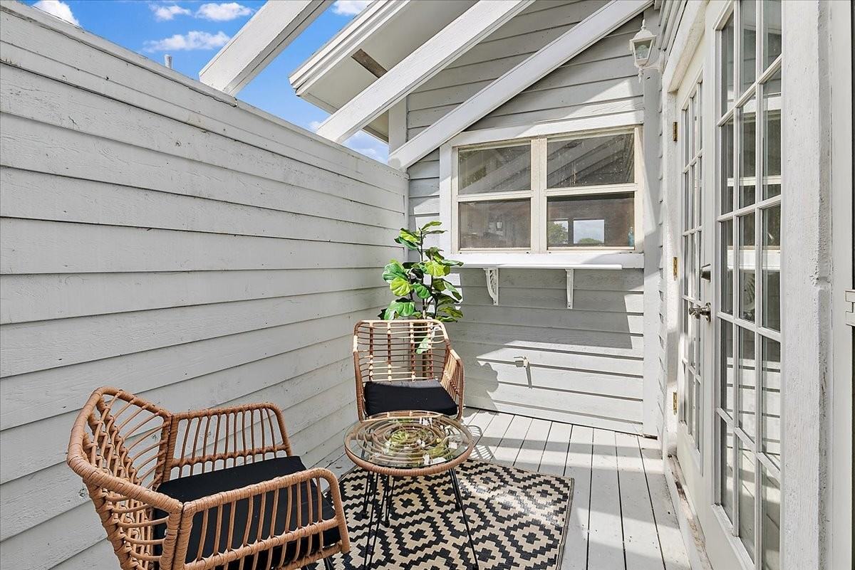 1504 Birkdale Ln - Photo 7 of 31