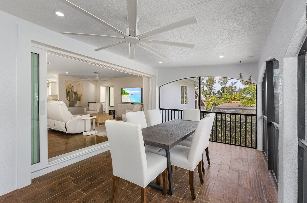 2631 Shoreview Dr - Photo 2 of 36