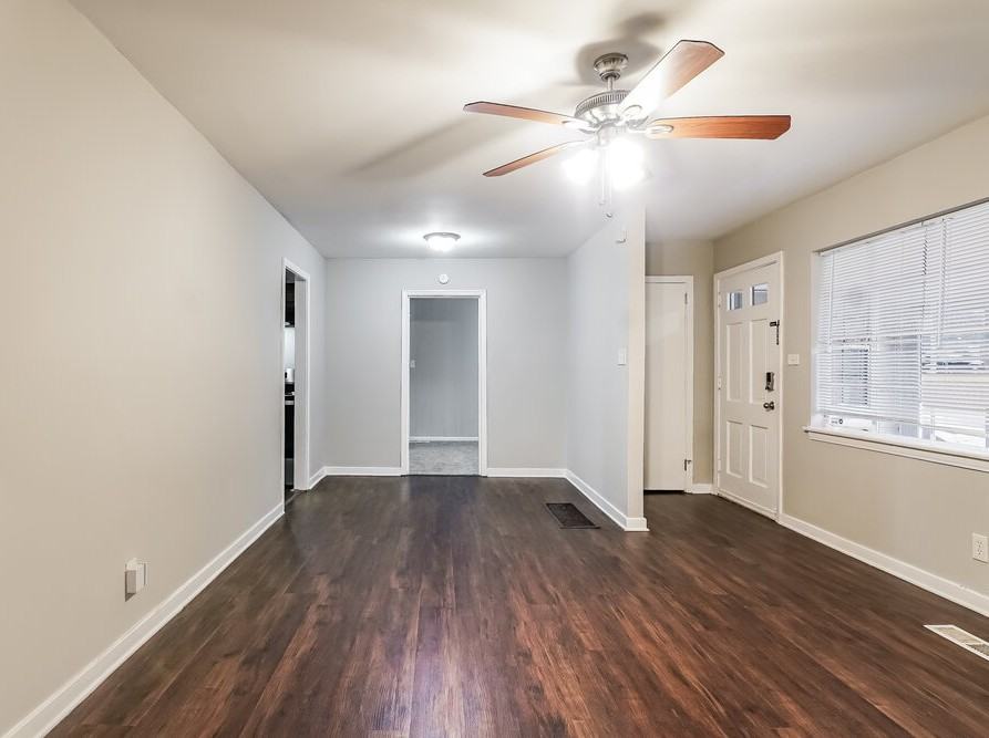 103 Highland Ave - Photo 3 of 16