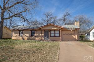featured image of 3218 Post Oak Rd
