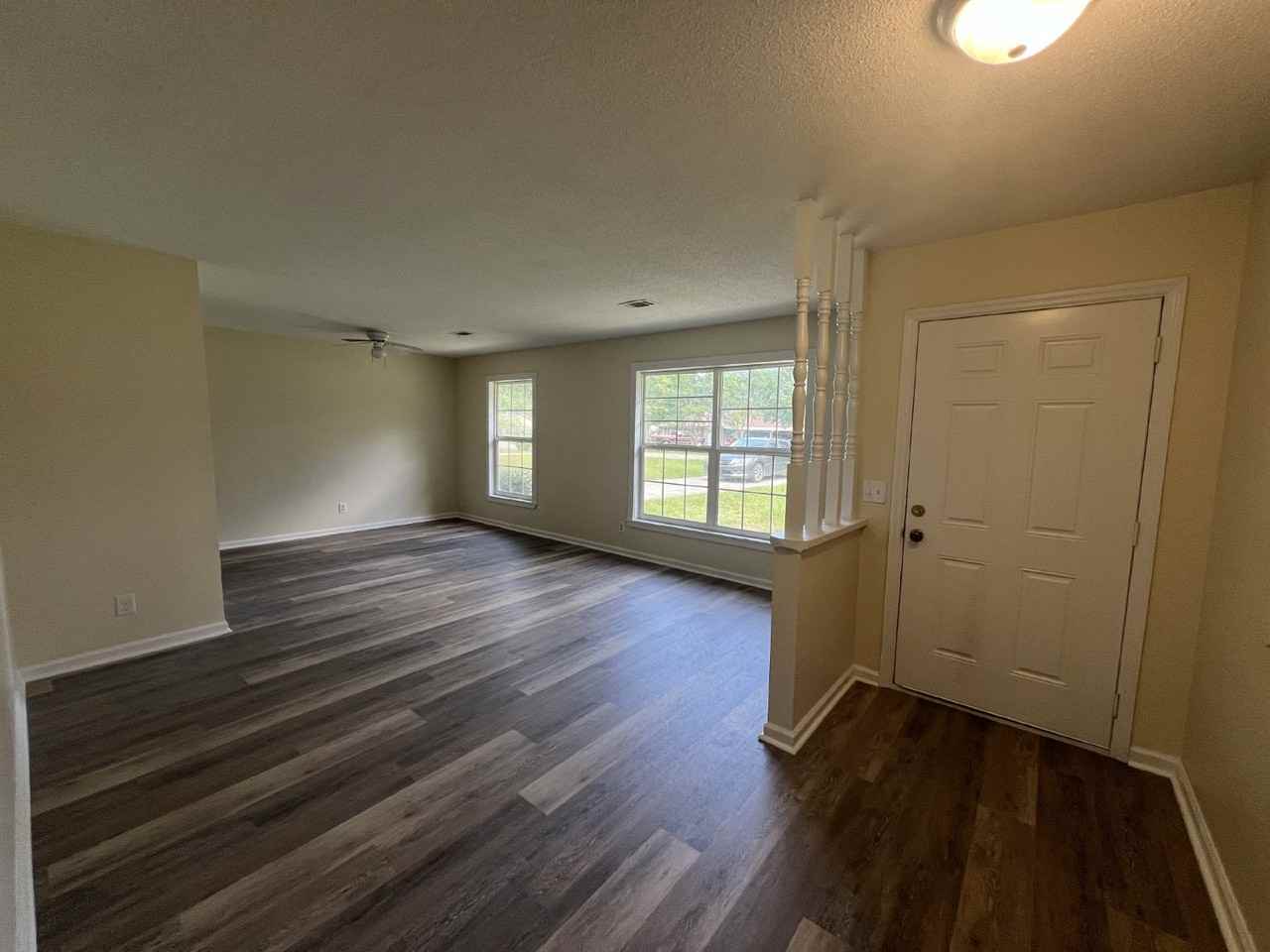 607 Caroline St - Photo 2 of 13