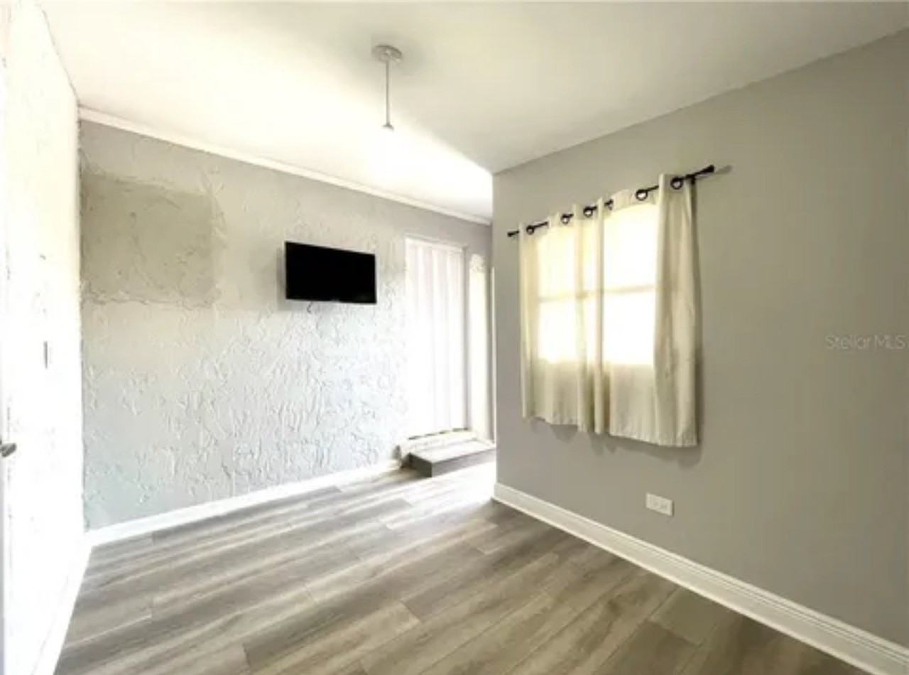 4829 Drift Tide Dr - Photo 3 of 15