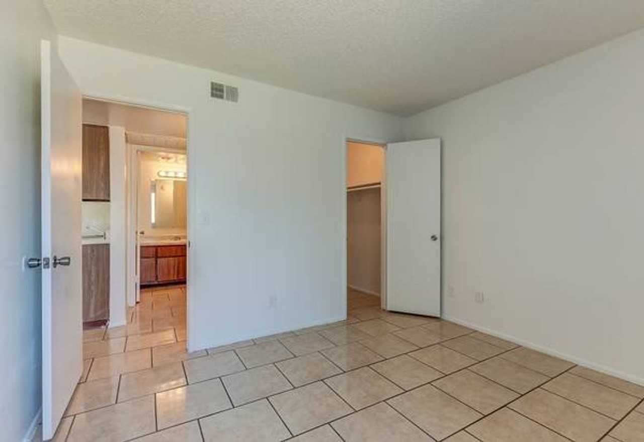 The Falls Apts - Photo 5 of 19