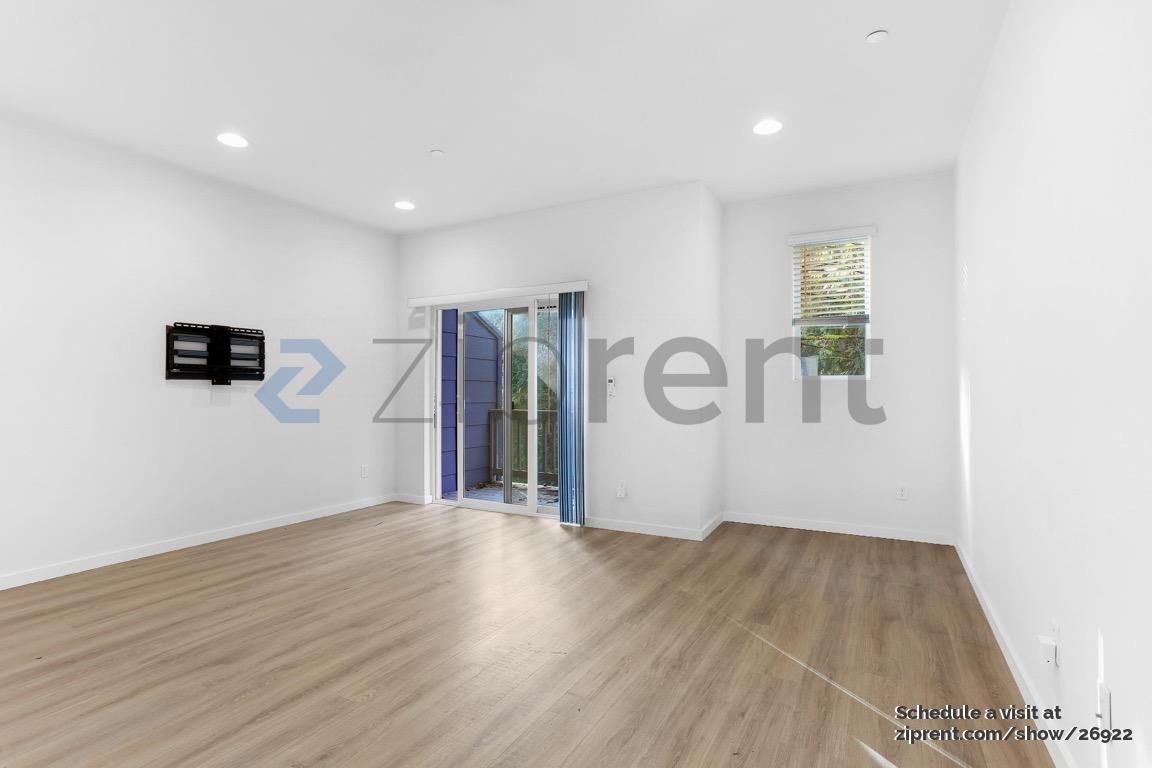 13117 3rd Ave Se #B3 - Photo 5 of 22