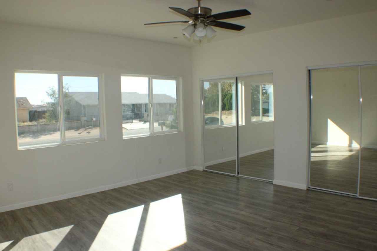 7820 Bay Ave - Photo 7 of 15
