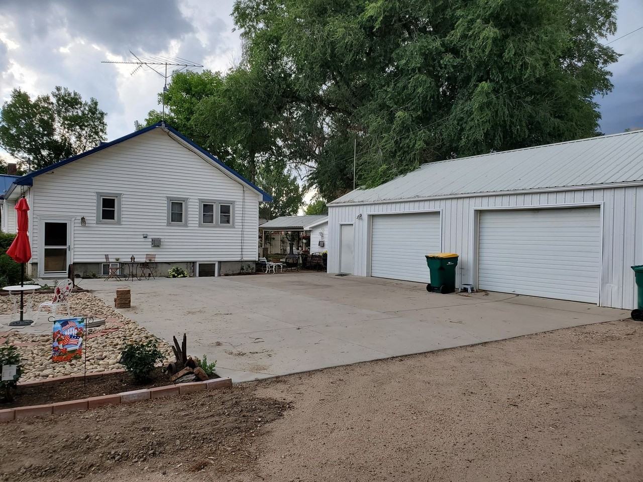 319 Cottonwood Ave Lowr - Photo 4 of 27