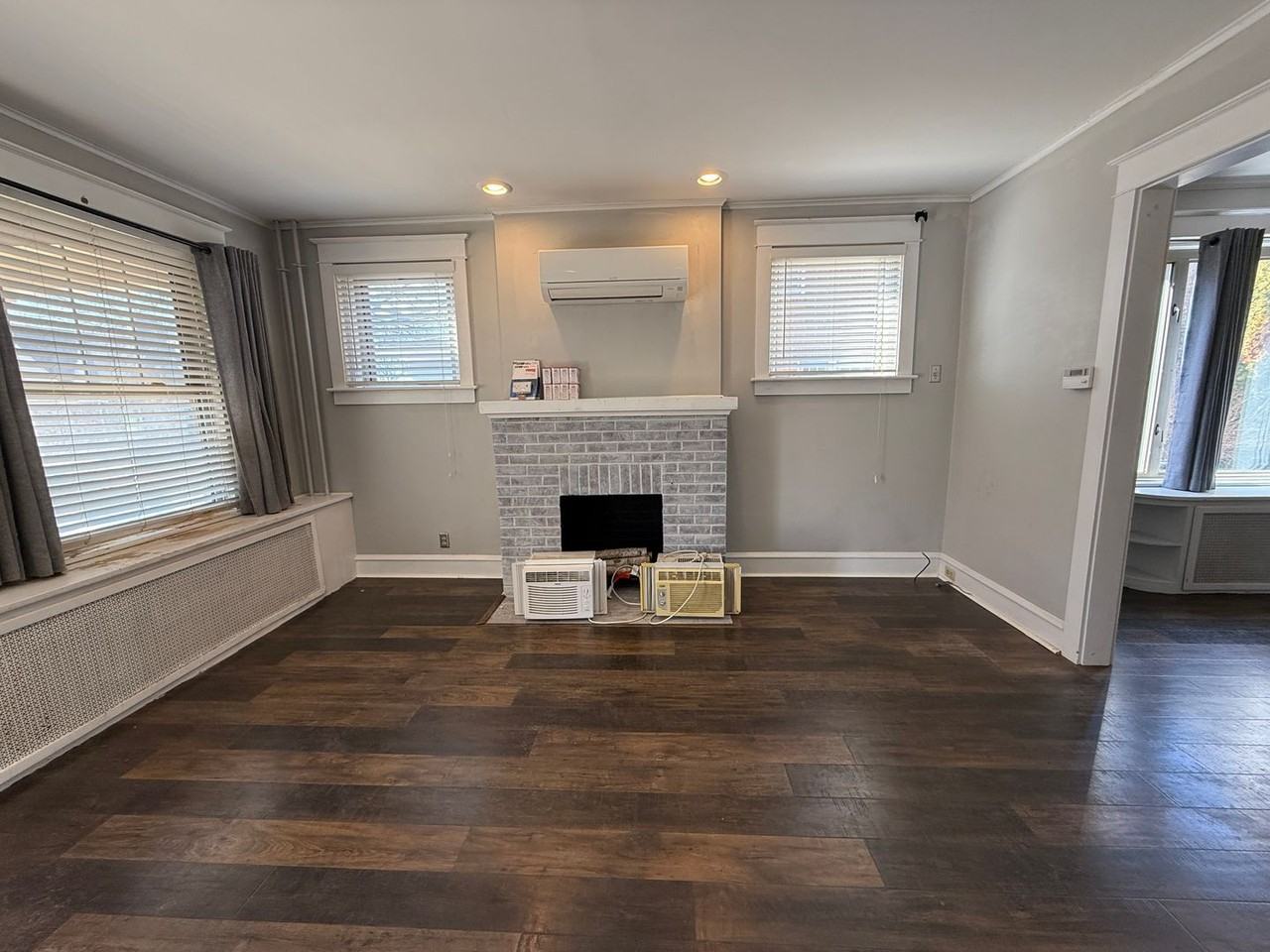 2125 Highland St - Photo 3 of 13