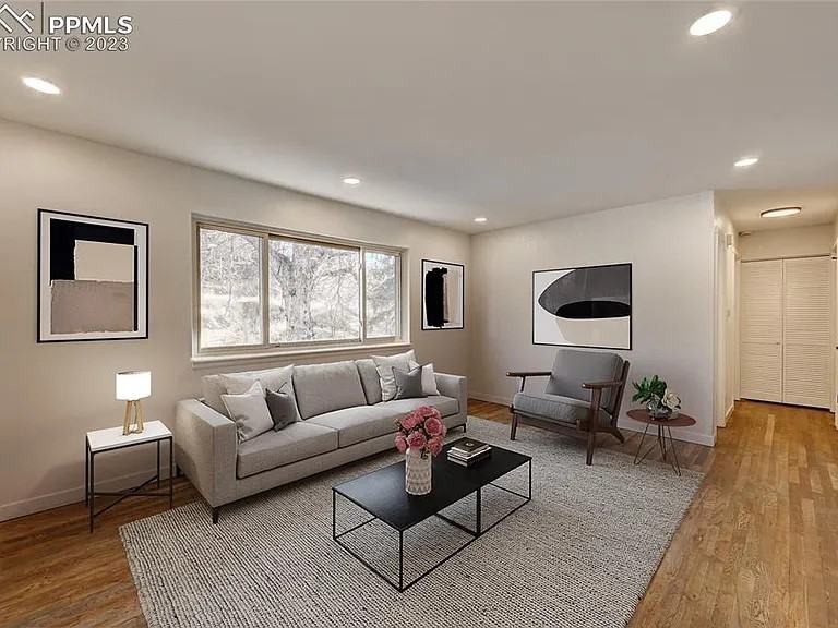 2218 Carmel Dr #NA - Photo 3 of 17