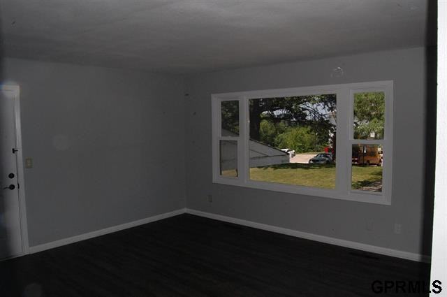 1515 3rd Avenue - Photo 2 of 6