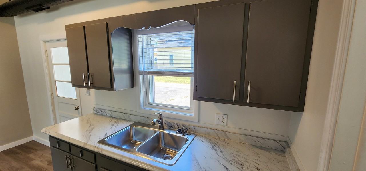 260 3rd Street - Photo 3 of 16