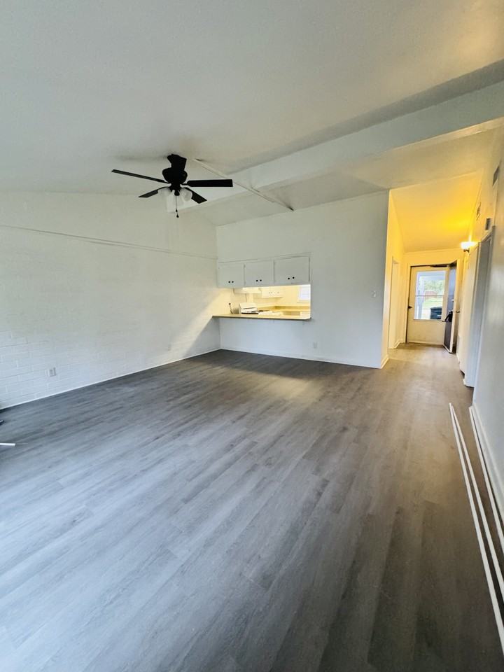 842 Jacox A - Photo 3 of 8