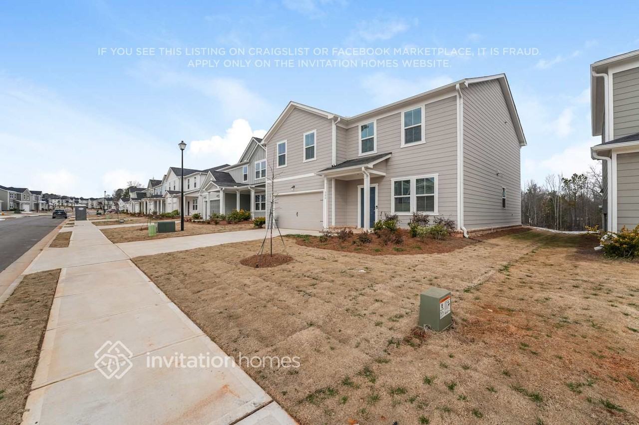 322 Rock View Ln - Photo 4 of 33