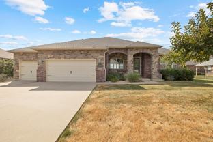 209 Stoney Pointe Dr - Photo 1 of 1