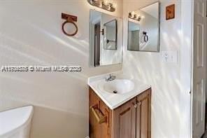 624 Sw 16th Ave #C - Photo 4 of 26