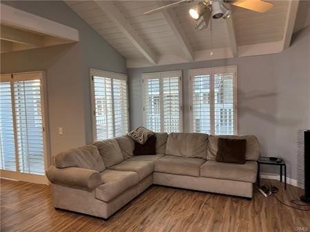 552 Cypress Dr - Photo 4 of 26