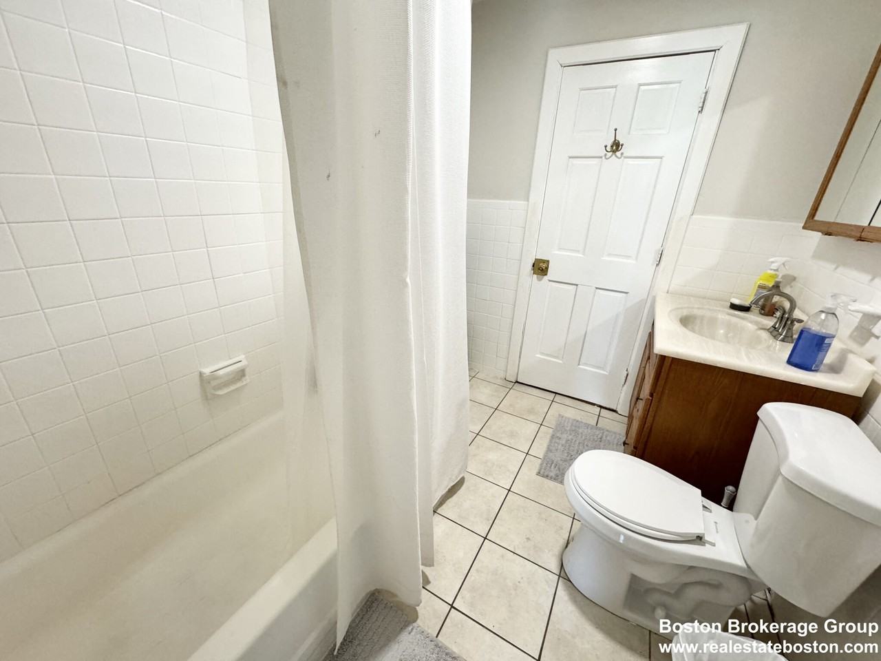 28 Sumner St - Photo 7 of 8