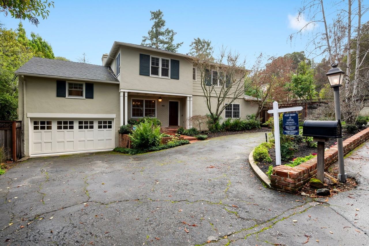 910 Baileyana Rd - Photo 2 of 50
