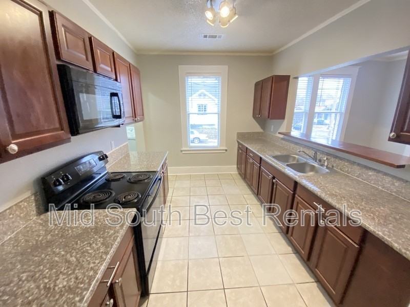 37 N Tucker St - Photo 3 of 7