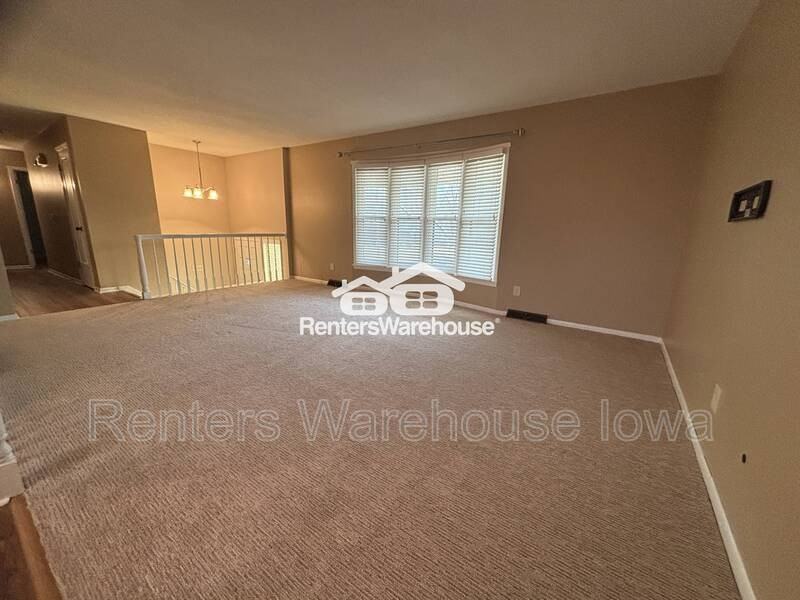 1200 31st St - Photo 6 of 23