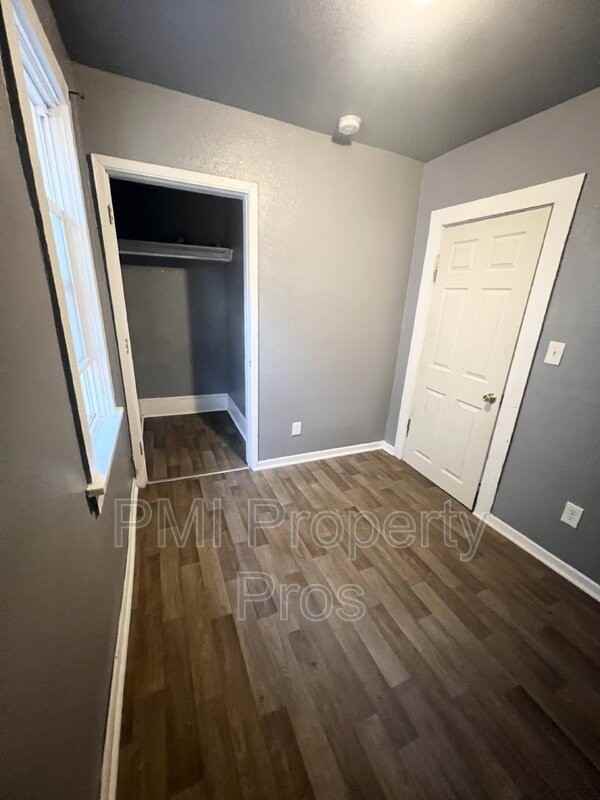 1235A N 26th St - Photo 4 of 6