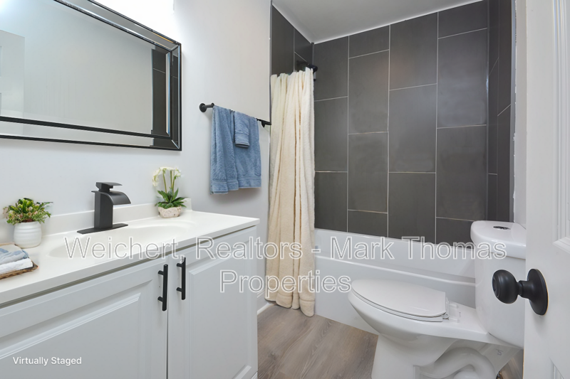 1520 N Roxboro St - Photo 2 of 8