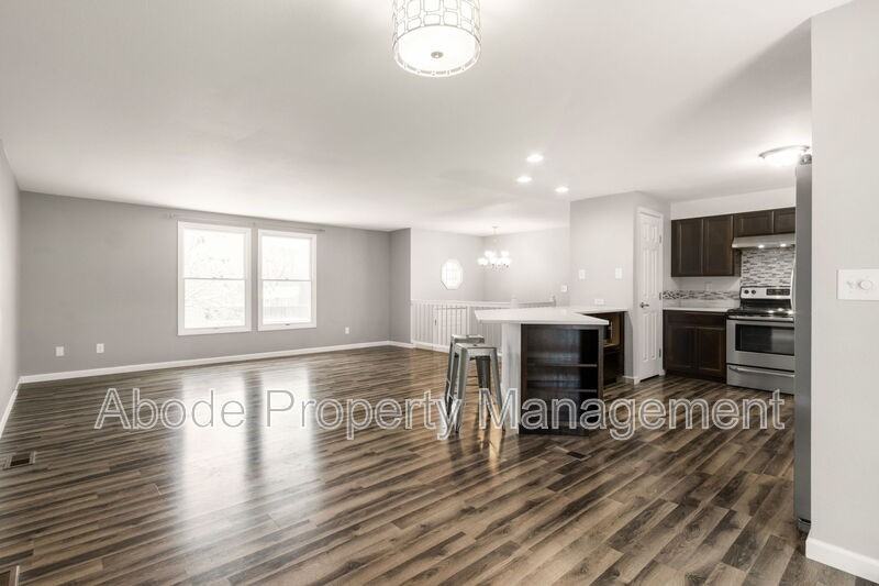 2927 White Oak Ct - Photo 5 of 24