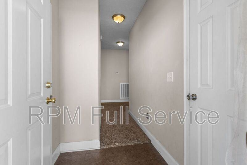 3013 Clare Ave - Photo 2 of 36