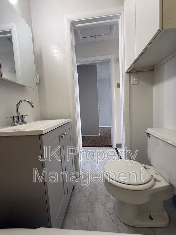 417 14th St N - Photo 7 of 14