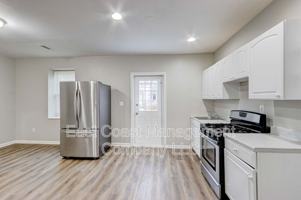 featured image of 2854 Oakley Ave