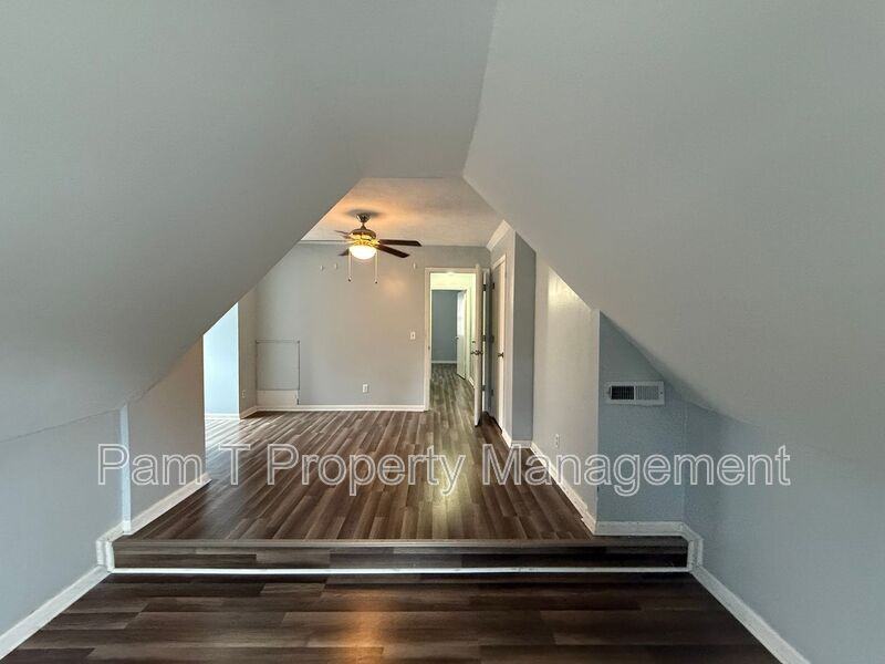 226 Bordeaux Ln - Photo 5 of 25