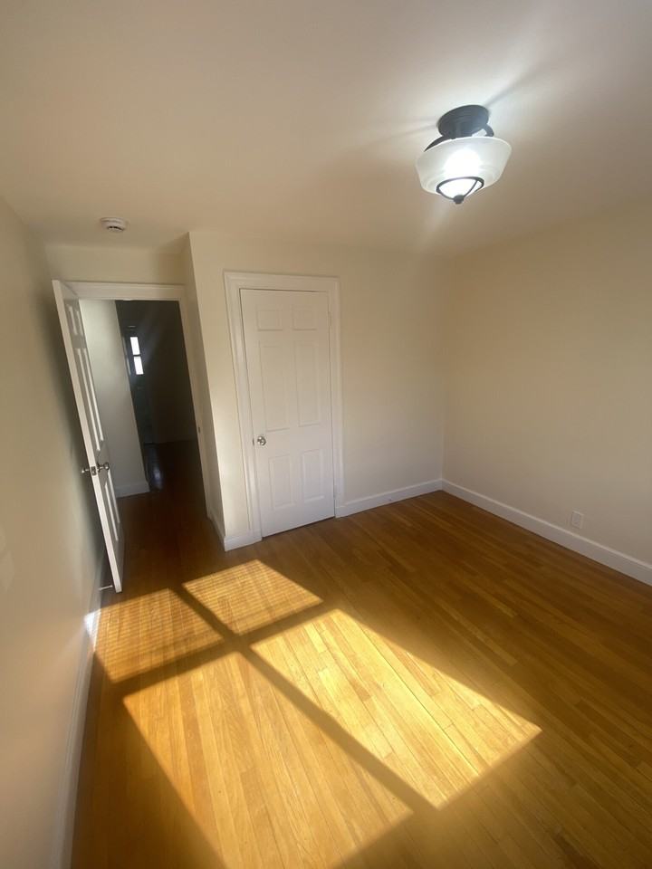 20 Bishop Rd #1 - Photo 6 of 7